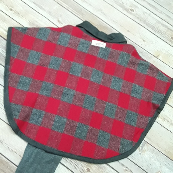 NWOT Kid's Car Seat Poncho sizes 4, 6 - Picture 2 of 6